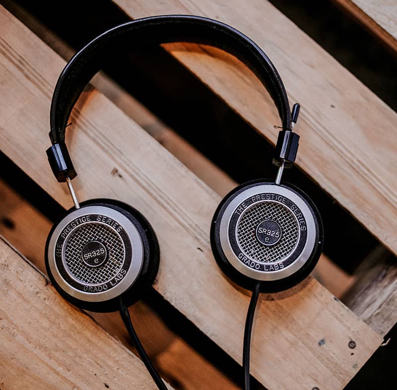 Featured wireless headphones lifestyle
